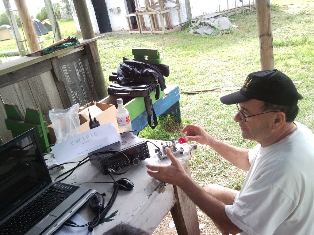 CW1PJB 2011_9033.JPG