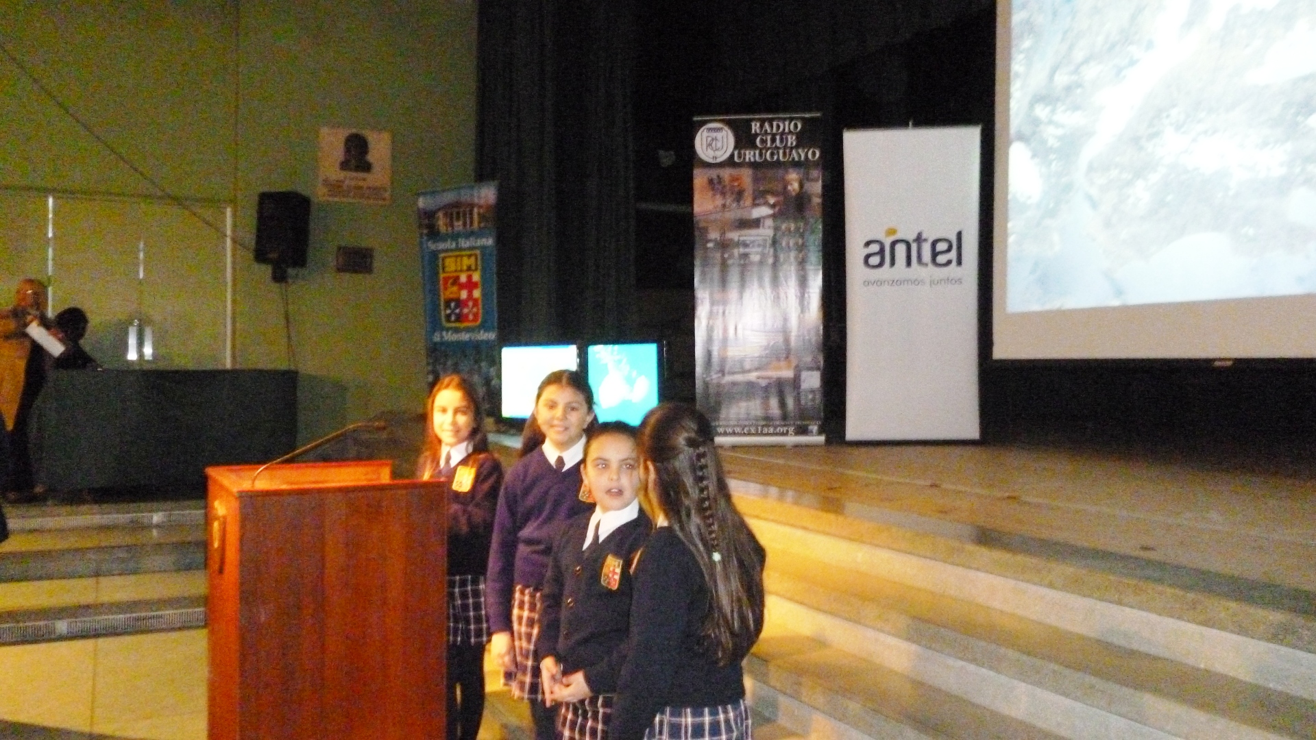 SIISS 2013_1007.JPG