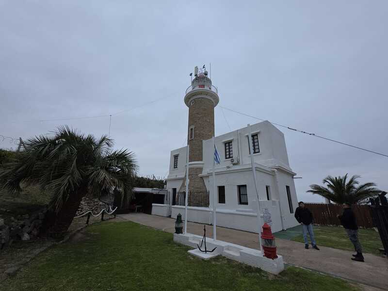 9e26a1d0-e840-4ddd-b3b6-44b59fac75ca.jpg